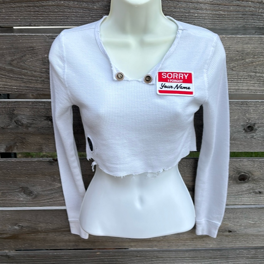 Extra small women’s or large child size thermal distressed by “jagged threads”